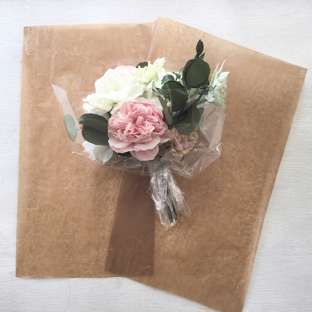 お花屋さんみたいにかわいく仕上げる 花束 ブーケのラッピング方法 フラワーエデュケーションジャパン